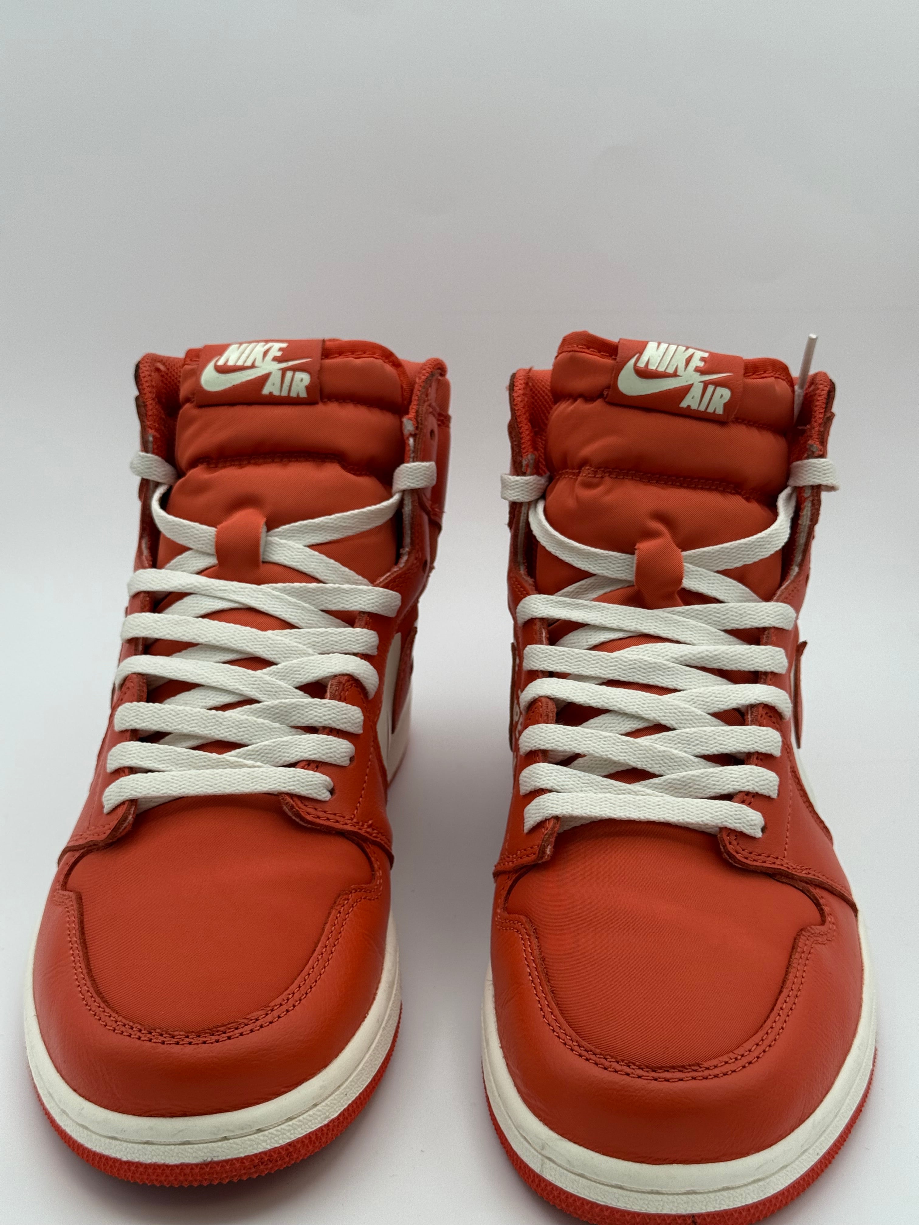 Nike Air Jordan 1 Retro Vintage Coral