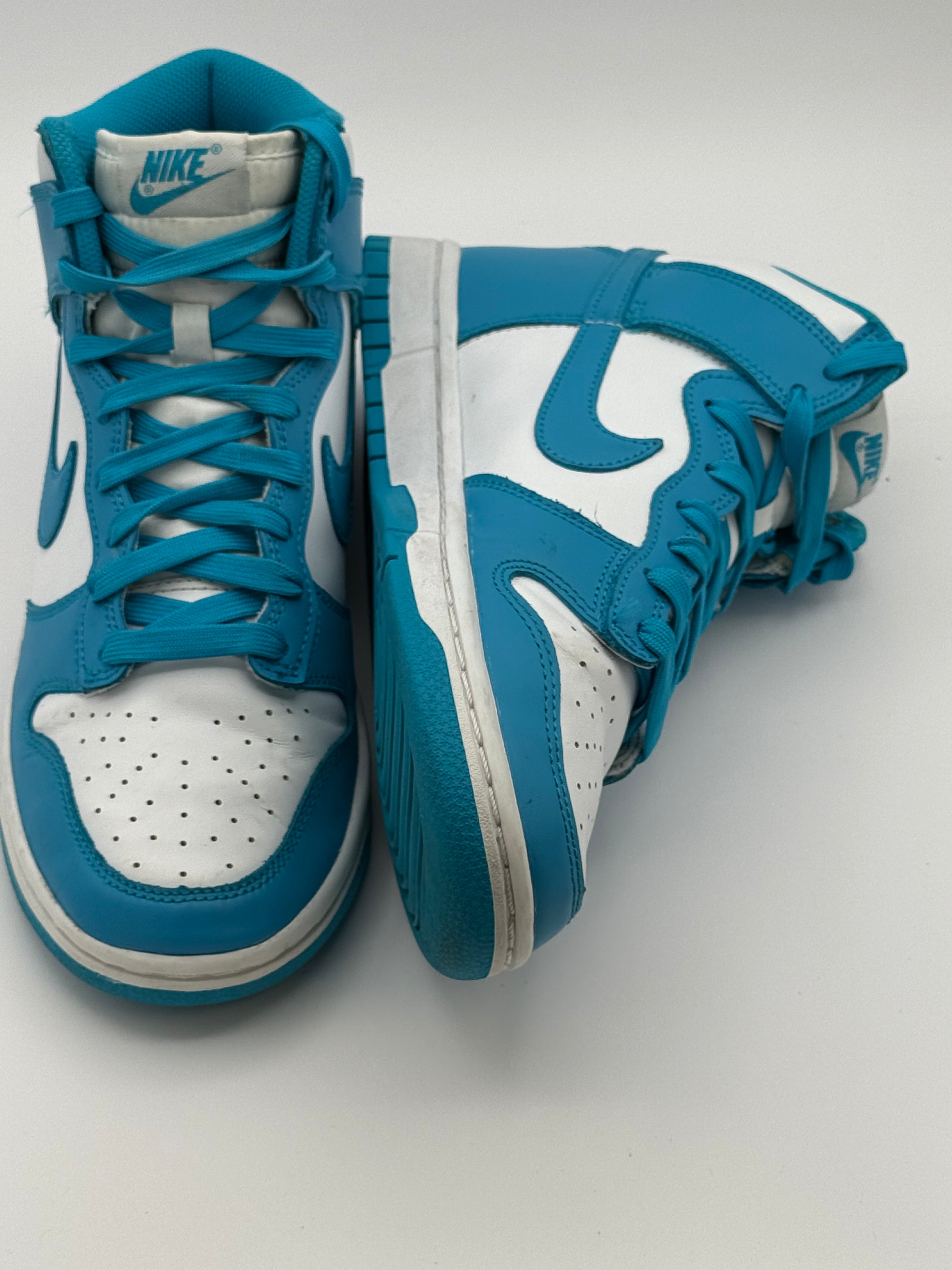Nike Dunk High "Laser Blue"