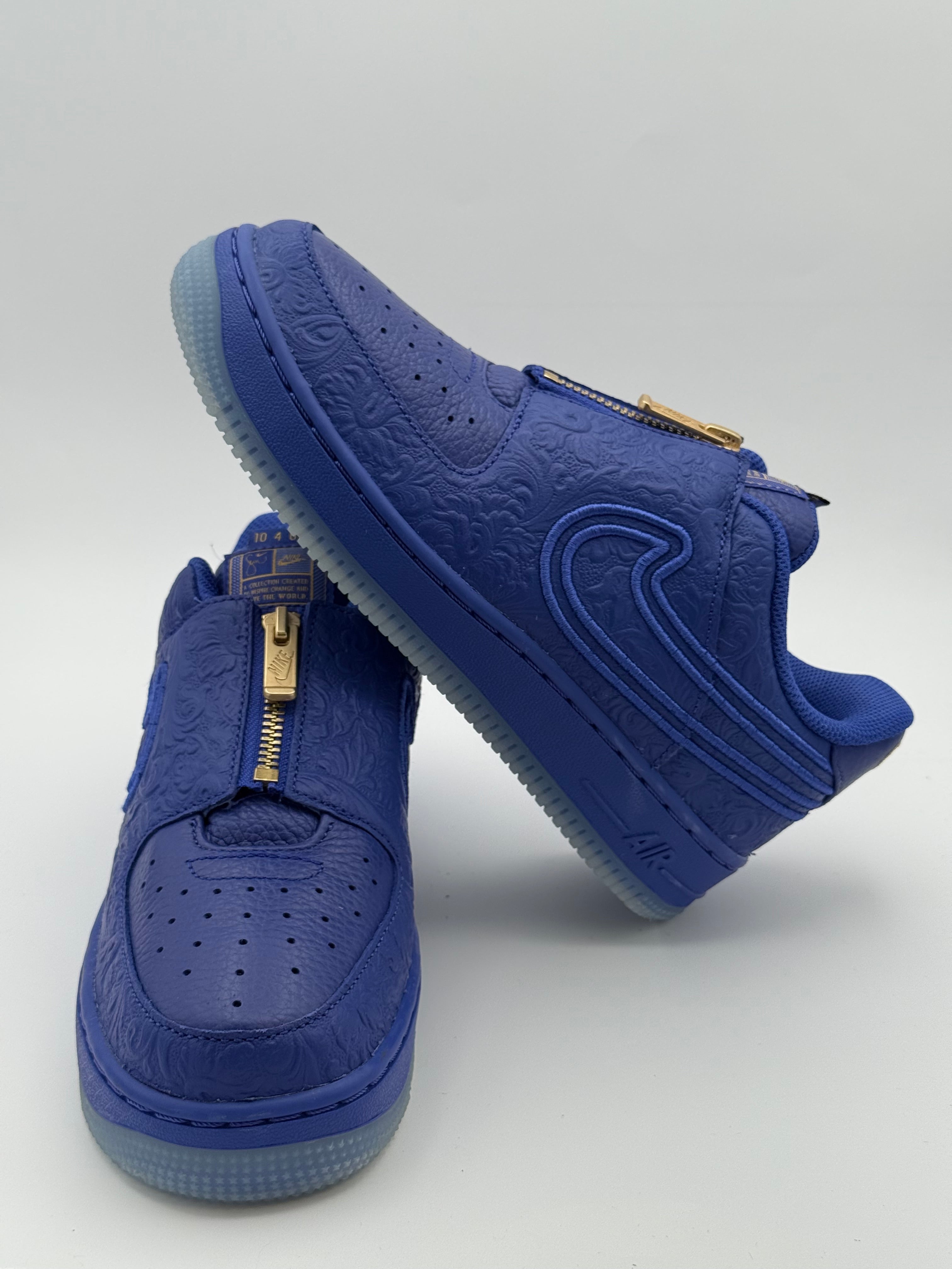 Nike Air Force1 Low LXX Zip "Serena". Purple