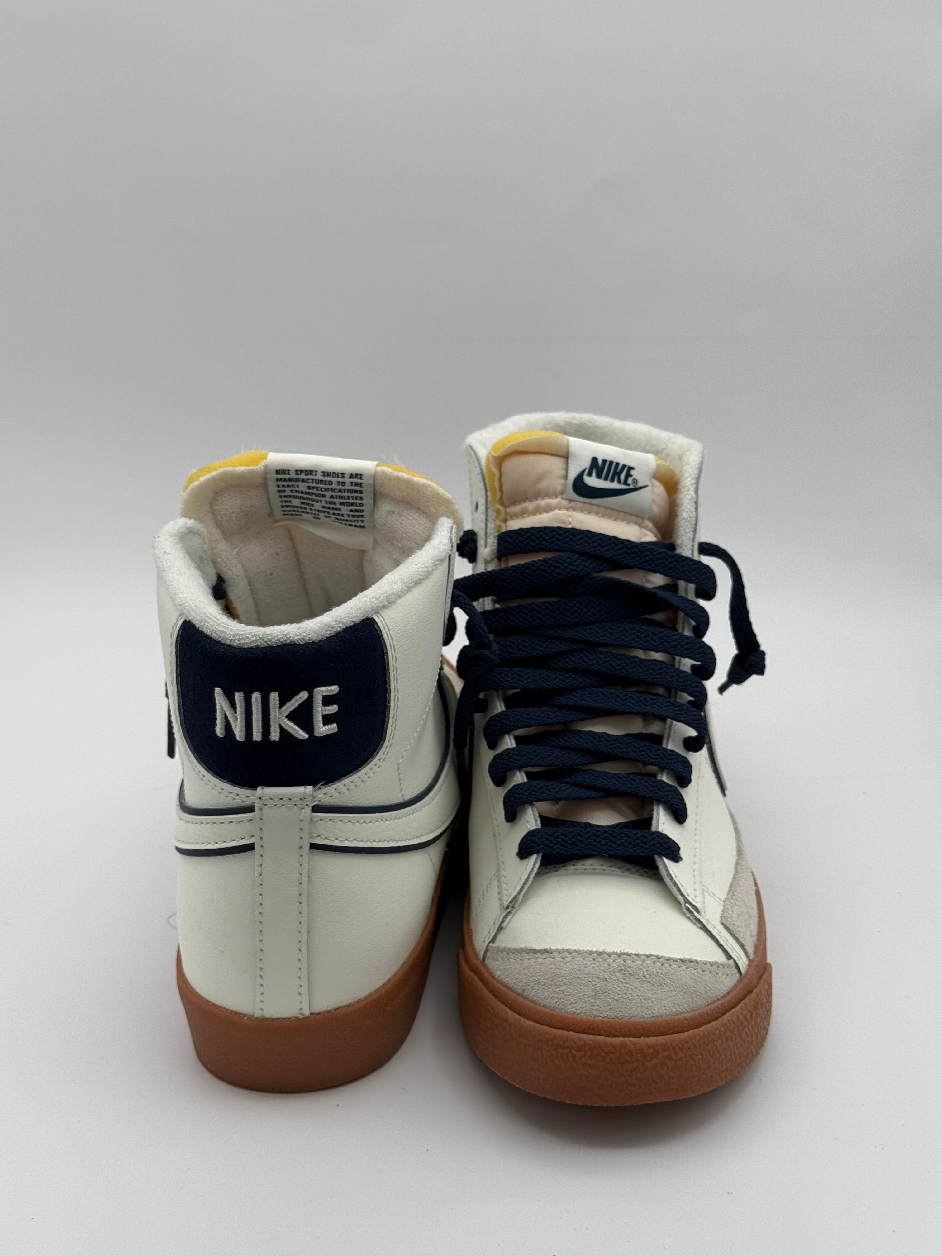 Nike 77' Vintage Blazer White/Navy Blue