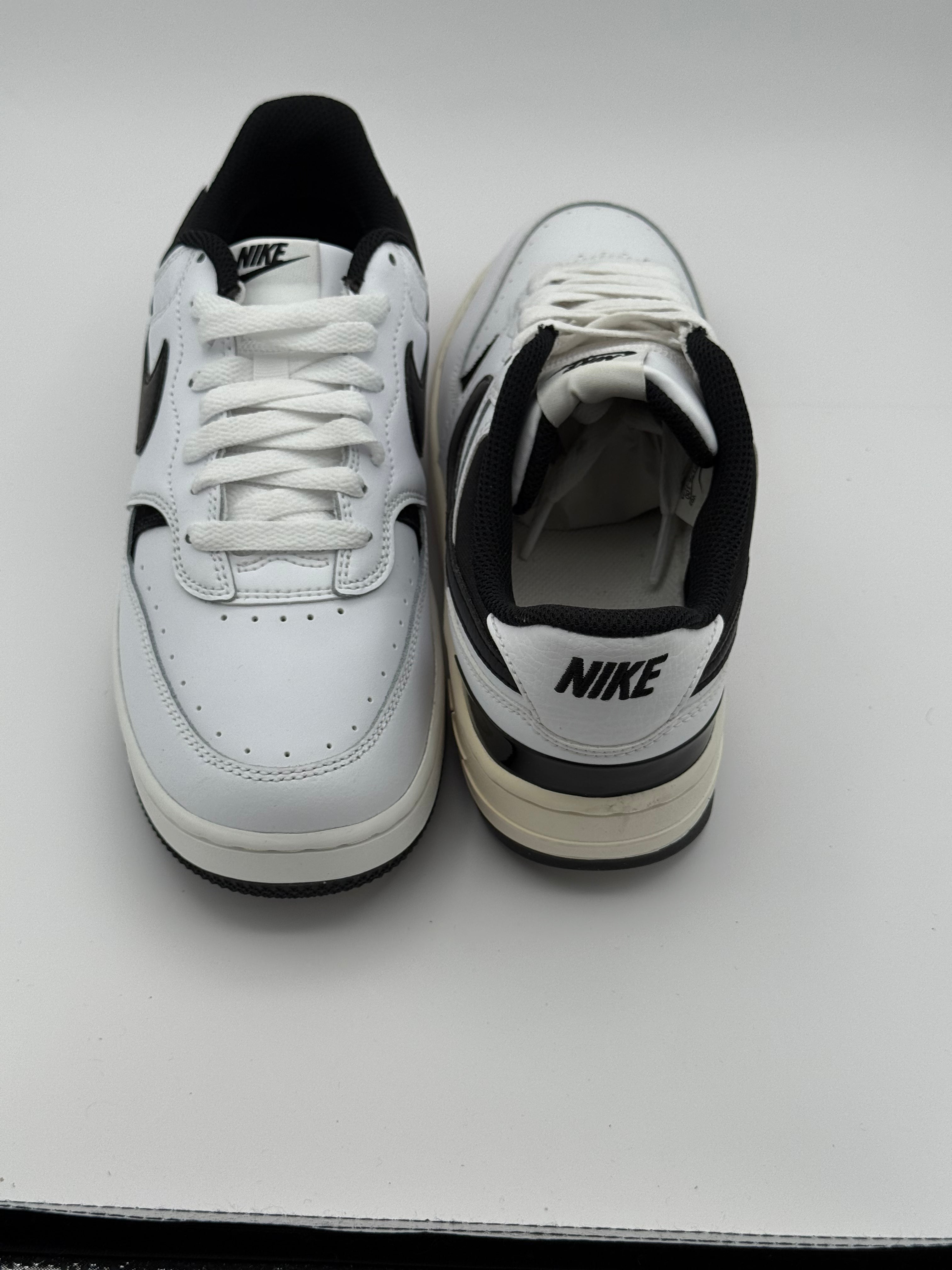 Nike Gamma Force White/Black