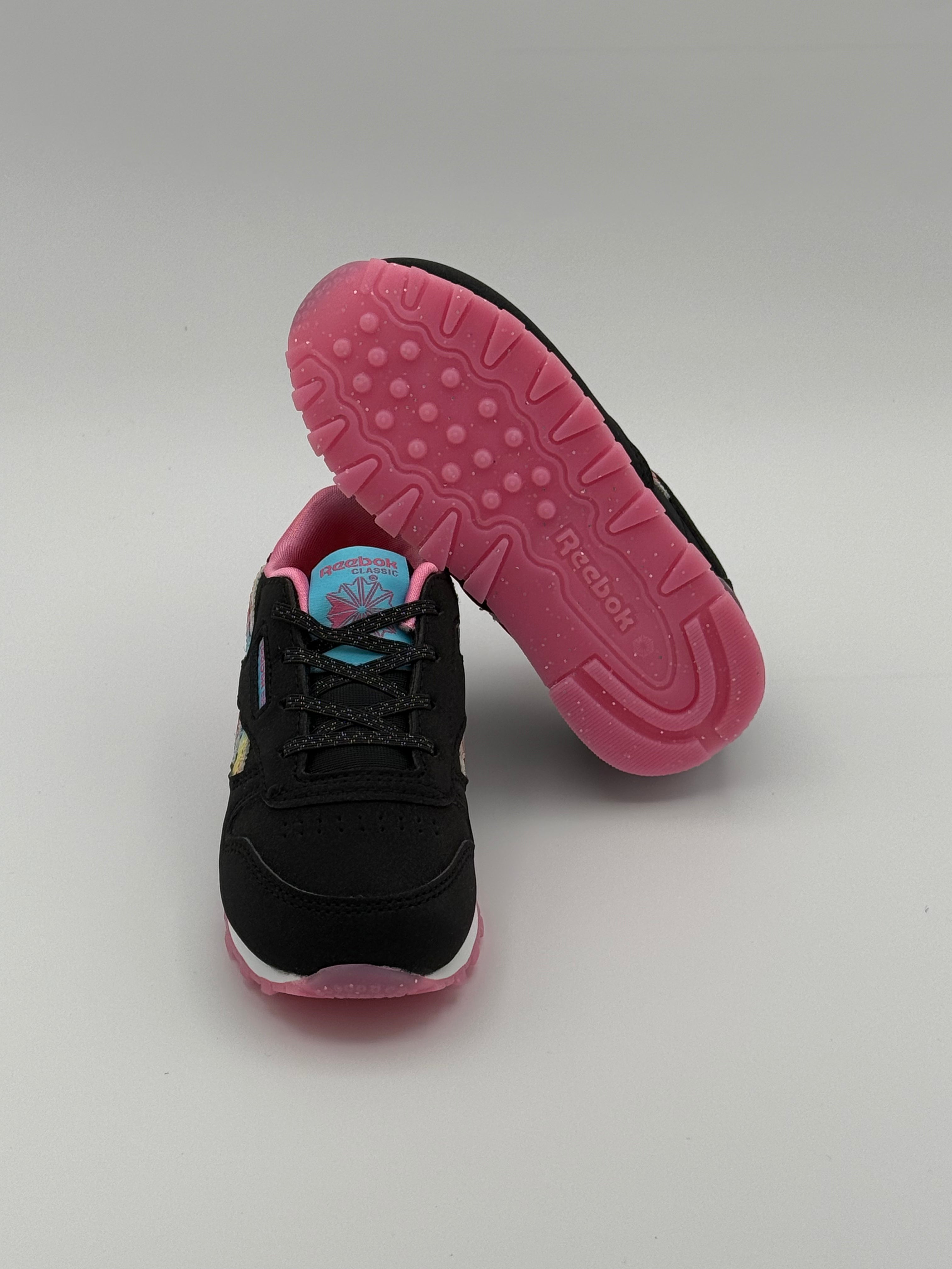 Reebok Classic Black / Pink Multicolor.