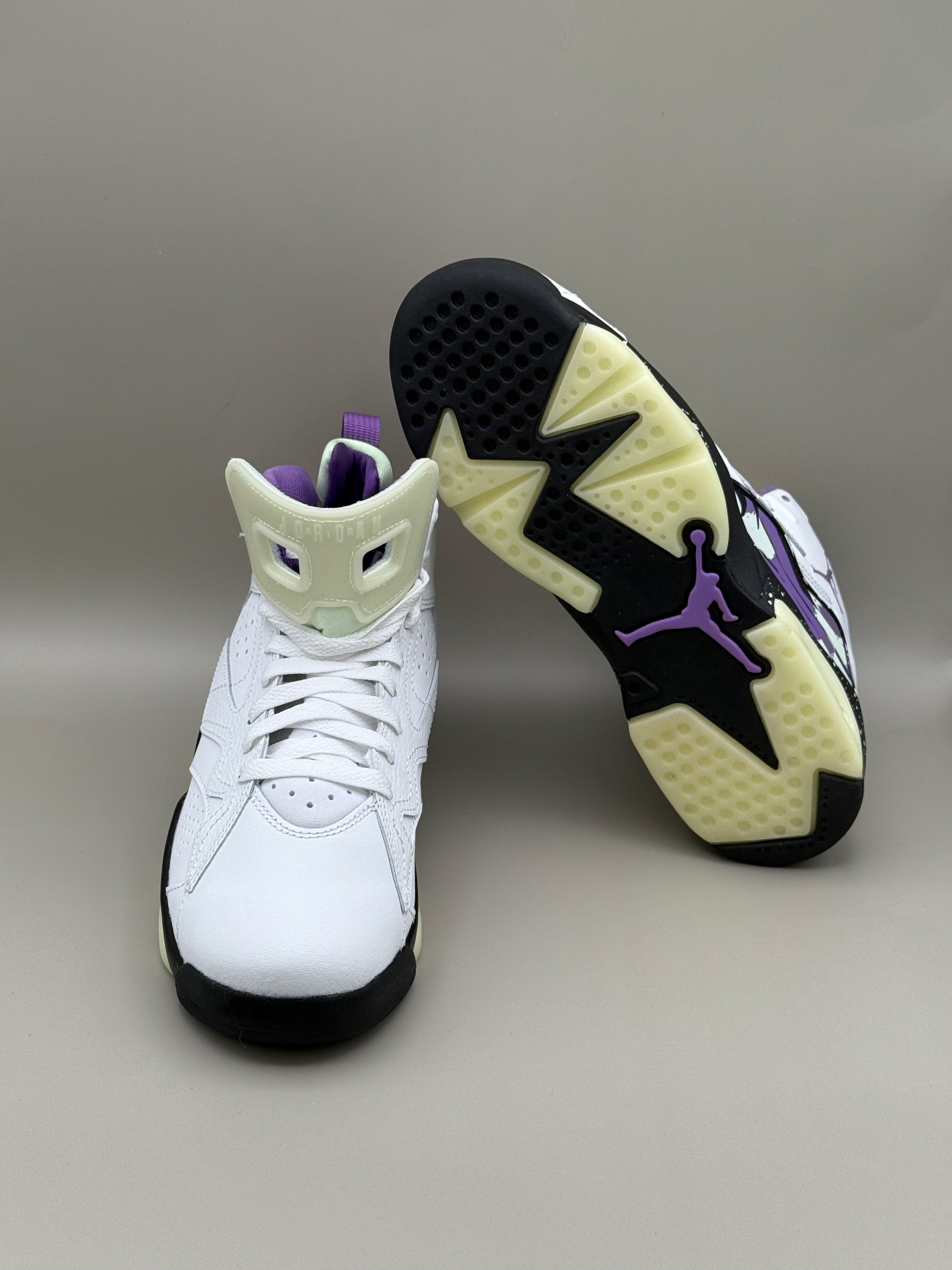 Air Jordan 6 Retro “Aqua” Youth Glow-In-the-Dark