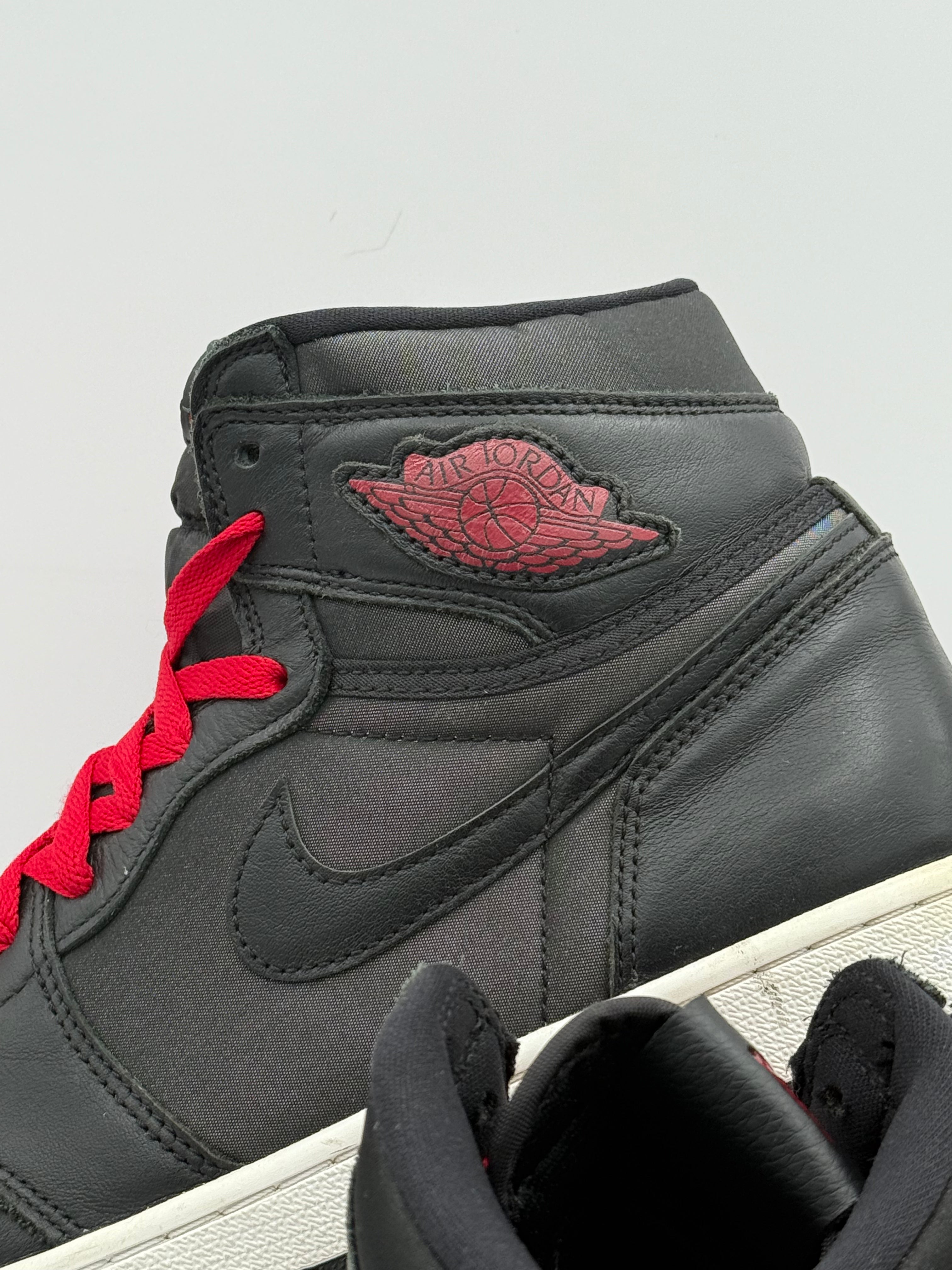 Nike Air Jordan 1 Retro High OG "Utility Stash" Black/Red