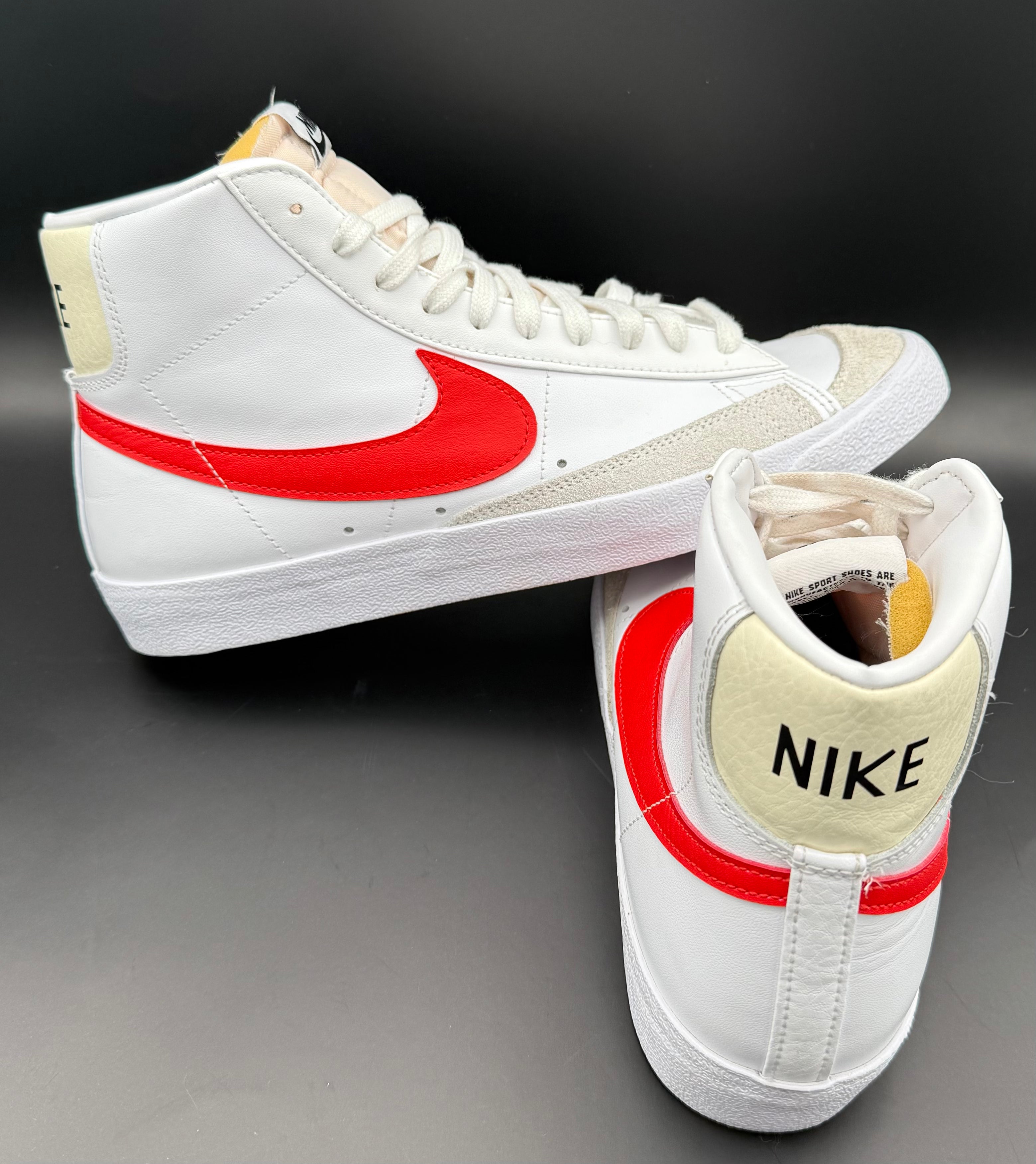 Nike Blazer Mid ’77 Vintage White/Picante Red/Coconut Milk