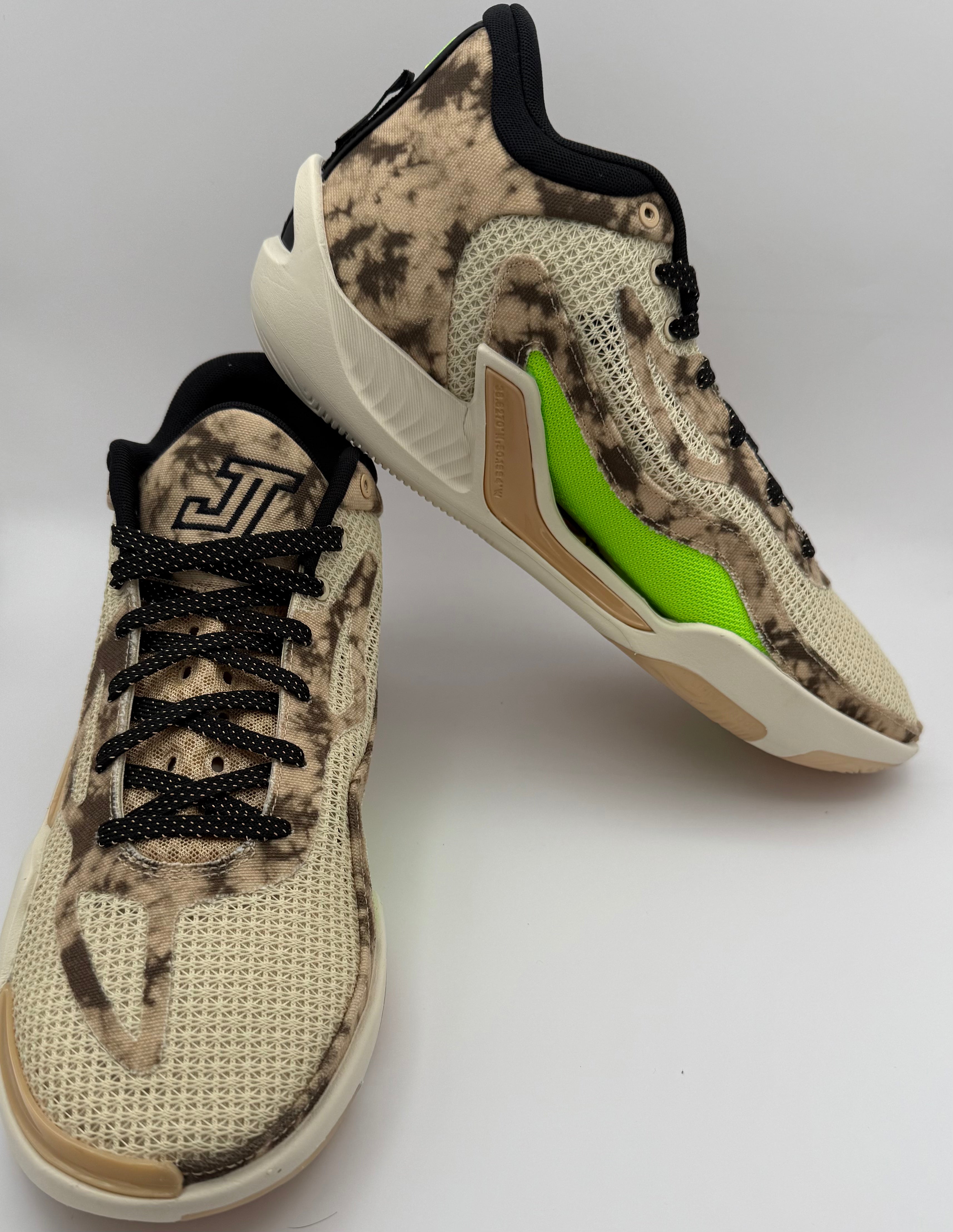 Nike Jordan Tatum 1 “Barbershop” or Jordan Tatum 1 “St. Louis” (Beige/Black)