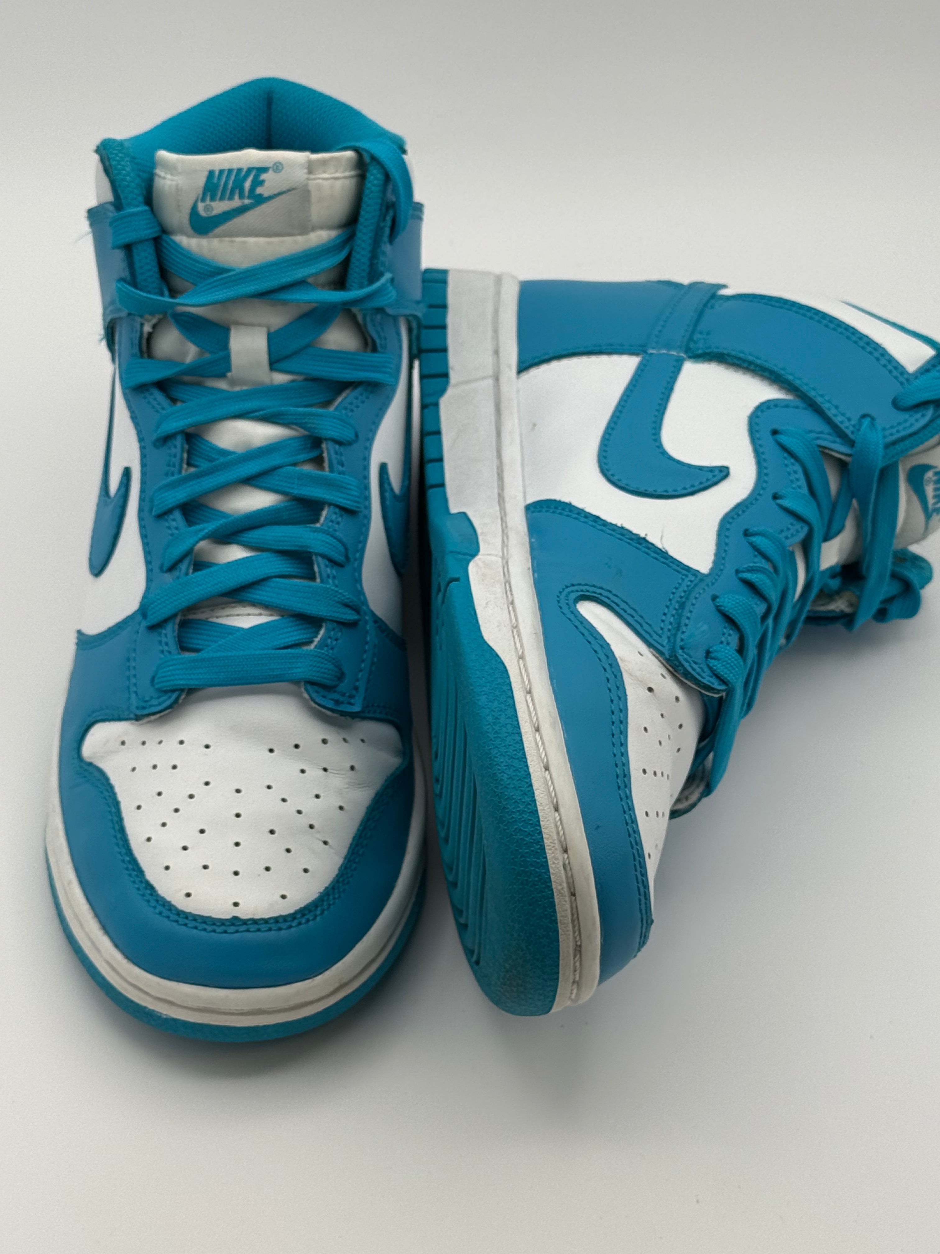 Nike Dunk High "Laser Blue"