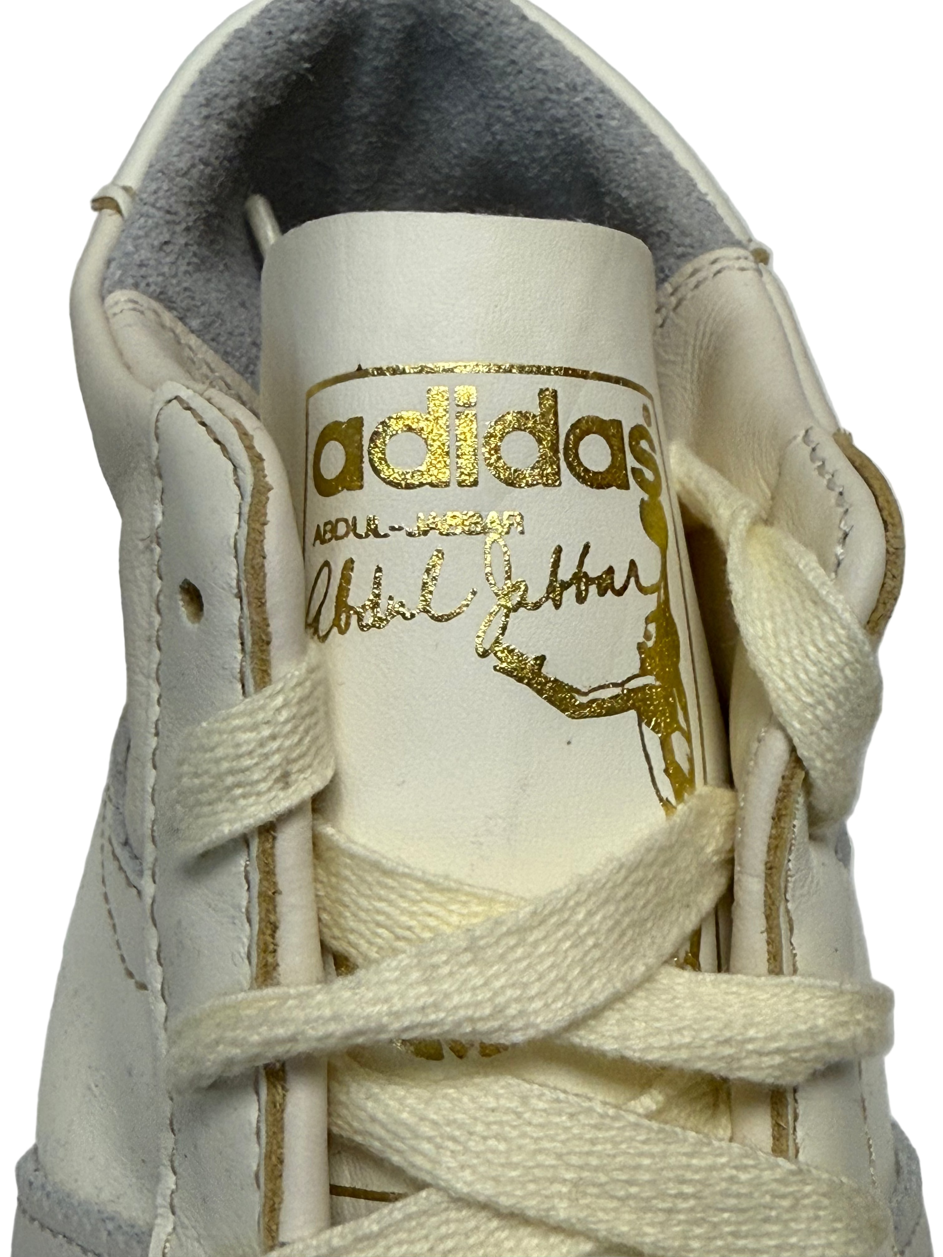 Adidas “Kareem Abdul Jabbar”Hi off White/orbit grey