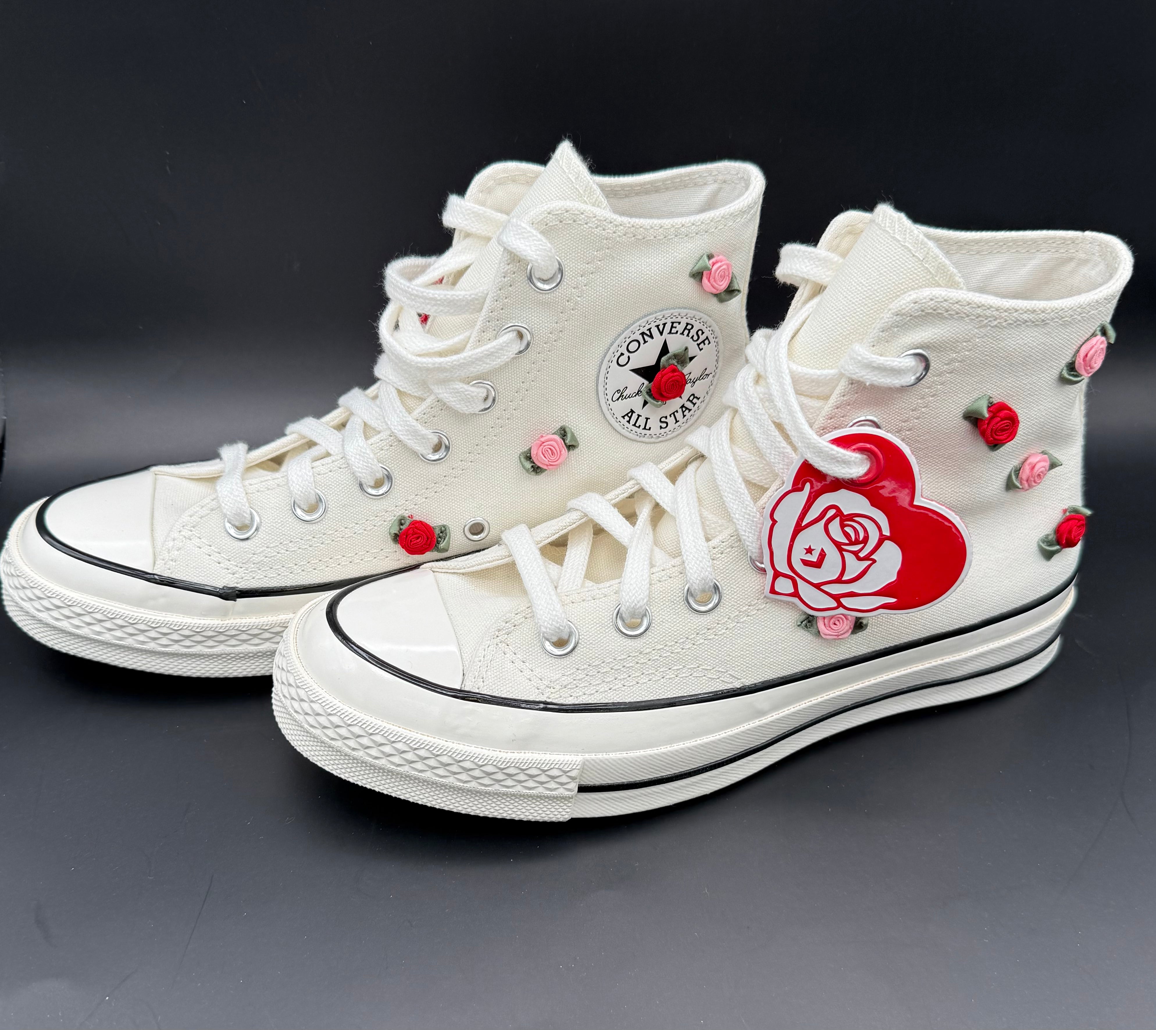 Converse Chuck Taylor All Star Lift “Valentine’s Day Roses”