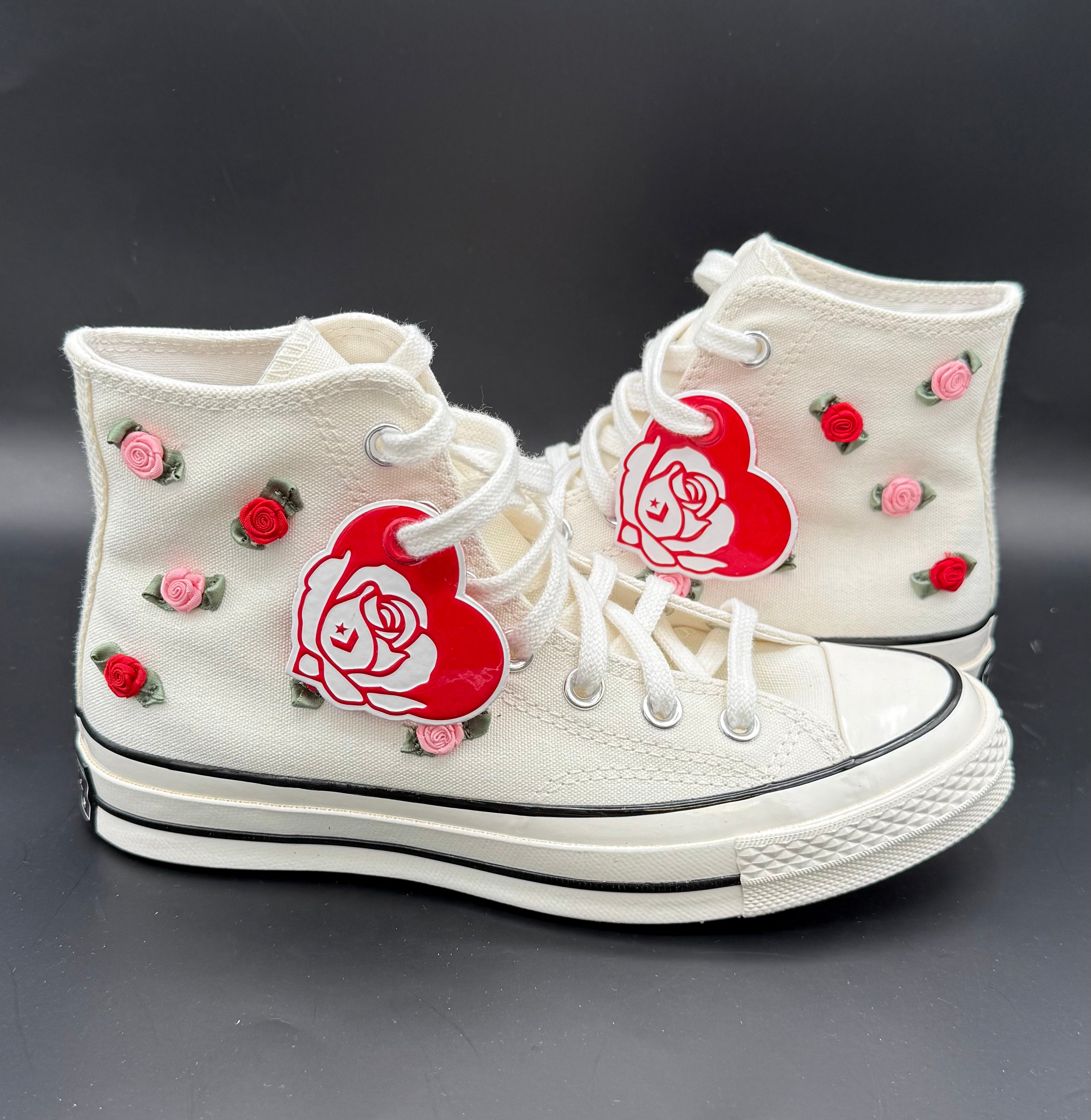 Converse Chuck Taylor All Star Lift “Valentine’s Day Roses”