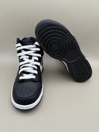 Nike Dunk High “Panda” – Black/White Size