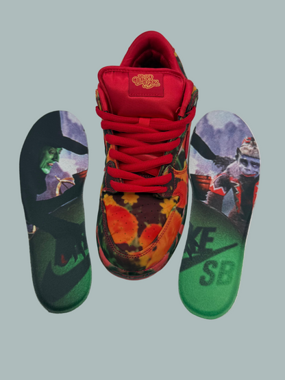Nike SB Low "Wizard of OZ Poppy Field"