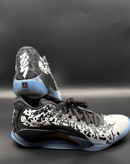 Nike Jordan Zion III Black/White/Orange