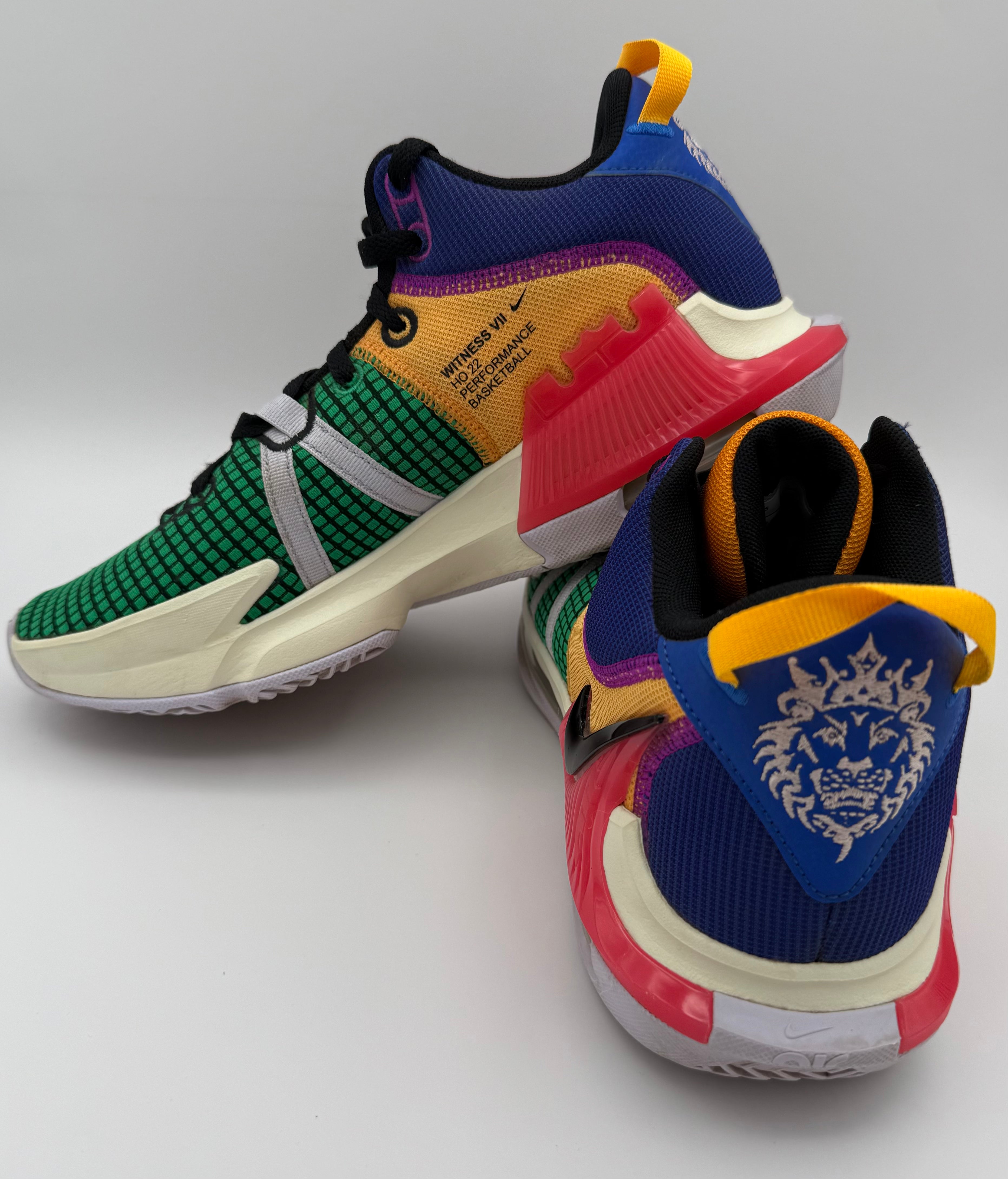 Nike LeBron Witness 7 'Multi-Color'