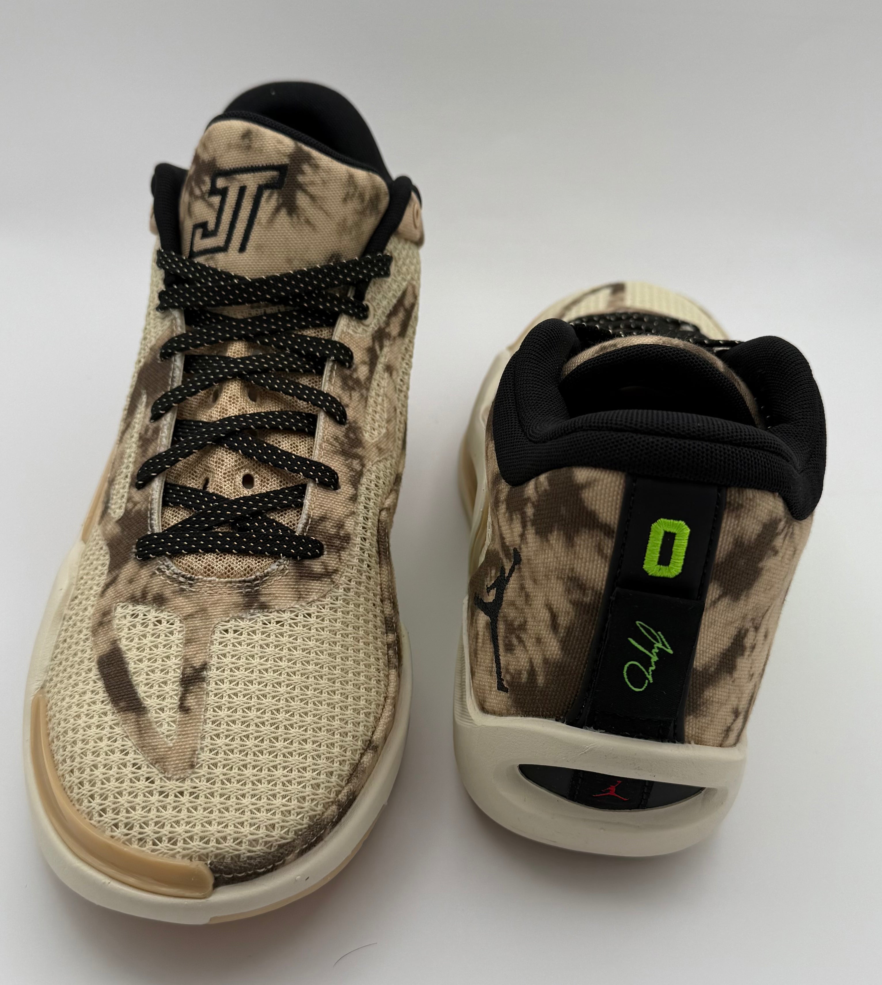 Nike Jordan Tatum 1 “Barbershop” or Jordan Tatum 1 “St. Louis” (Beige/Black)