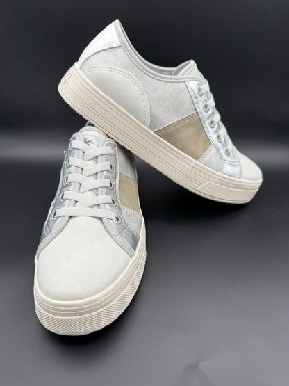 Blowfish Malibu Women’s White & Gold Lace-Up Sneakers