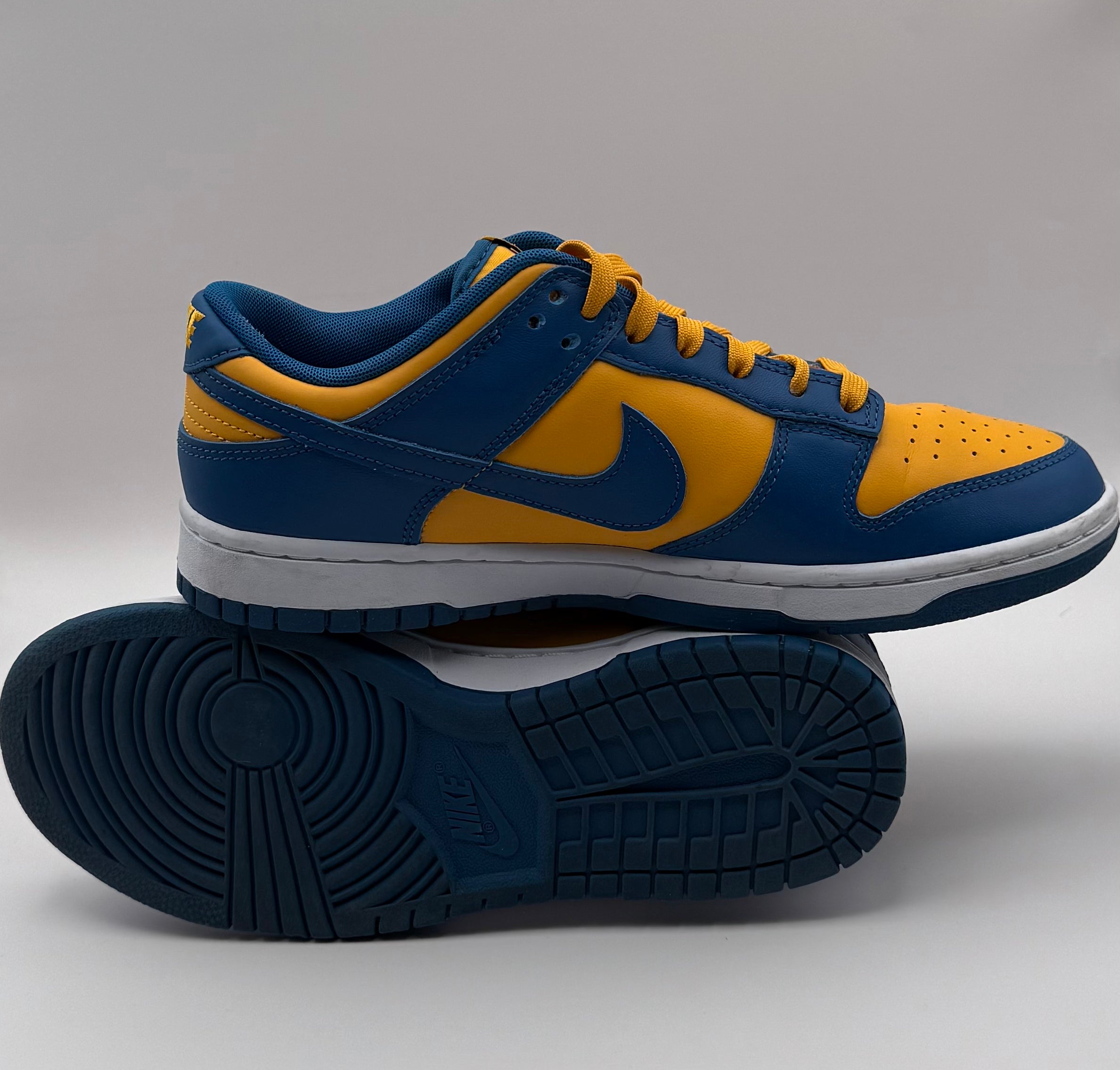 Nike Dunk Low "UCLA"